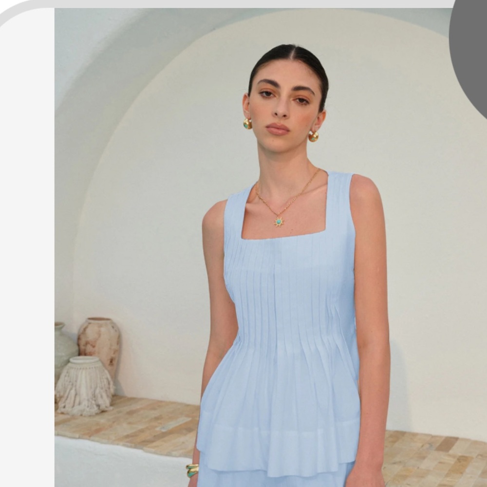 Commense Sky Blue Women's Square Neck Pleated Shorts Set